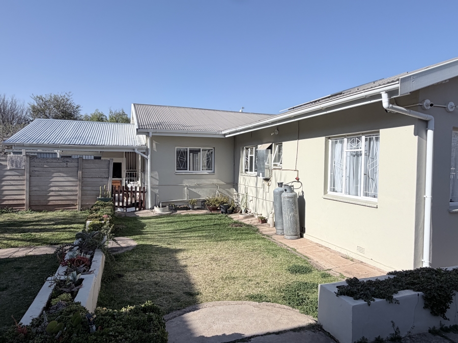 3 Bedroom Property for Sale in Bergsig Eastern Cape